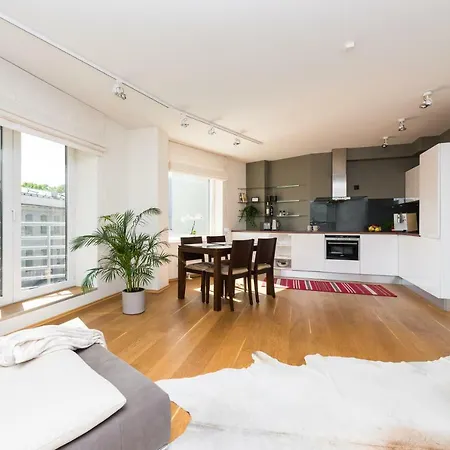 Appartement Spacious At Reeder's *